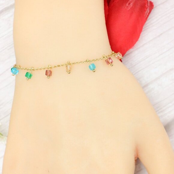 "Trendy Handmade Bracelet – A Thoughtful Gift for Girls & Women | UNVRC1731 - Picture 4 of 10